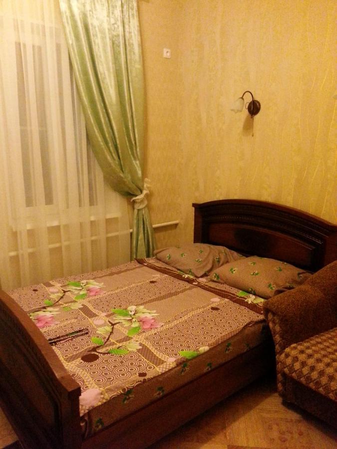 Orhidea Guest House Gagra Exterior photo