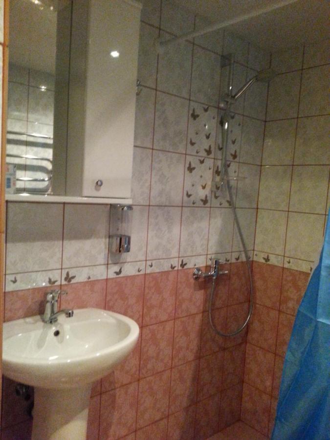 Orhidea Guest House Gagra Exterior photo