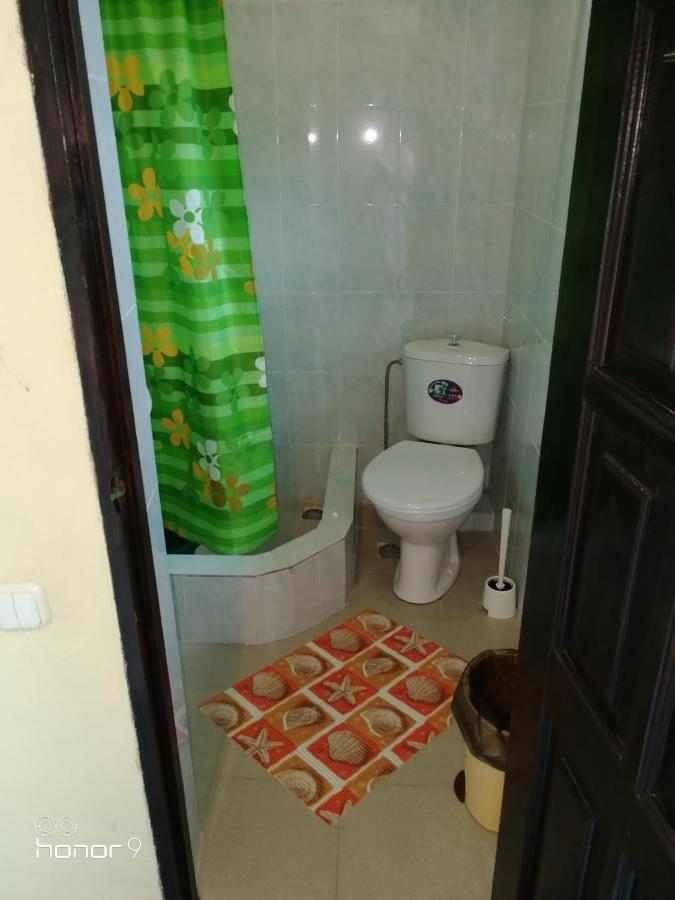 Orhidea Guest House Gagra Exterior photo
