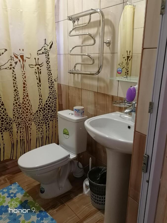 Orhidea Guest House Gagra Exterior photo