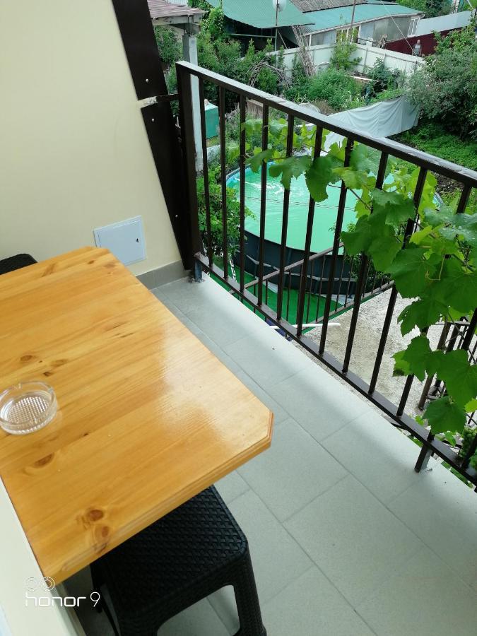 Orhidea Guest House Gagra Exterior photo